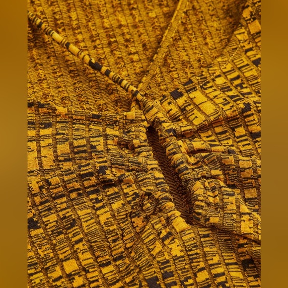 Ribbed Top - Picture 2 of 3